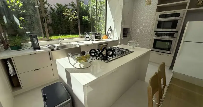 Casa com 3 quartos à venda na Rua Eliezer Disaró Fangueiro, 105, Uberaba, Curitiba