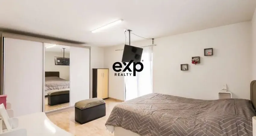 Casa com 3 quartos à venda na Rua Cônego Januário da Cunha Barbosa, 168, Jardim das Américas, Curitiba