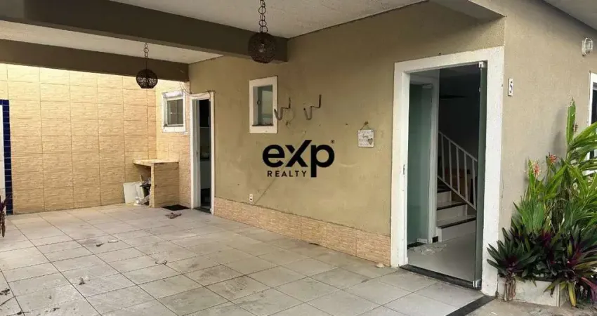 Casa em condomínio fechado com 3 quartos para alugar na Rua Ipecaetá, 223, Stella Maris, Salvador