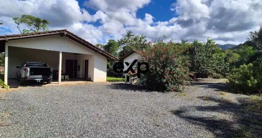 Chácara / sítio com 2 quartos à venda na Rua Eugênio Ernesto Kunde, 954, Pirabeiraba, Joinville