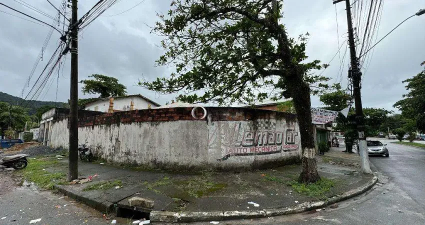 Terreno à venda na Avenida Manoel Alves de Moraes, 547, Balneário Cidade Atlântica, Guarujá