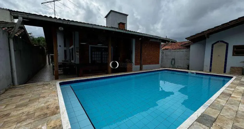 Casa com 3 quartos à venda na Rua Antônio Gonzalez Jordão, 5570, Balneario Praia do Perequê, Guarujá