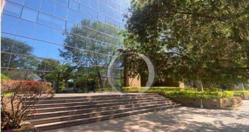 Loja para alugar por R$ 146.229/mês - Cidade Monções - São Paulo/SP