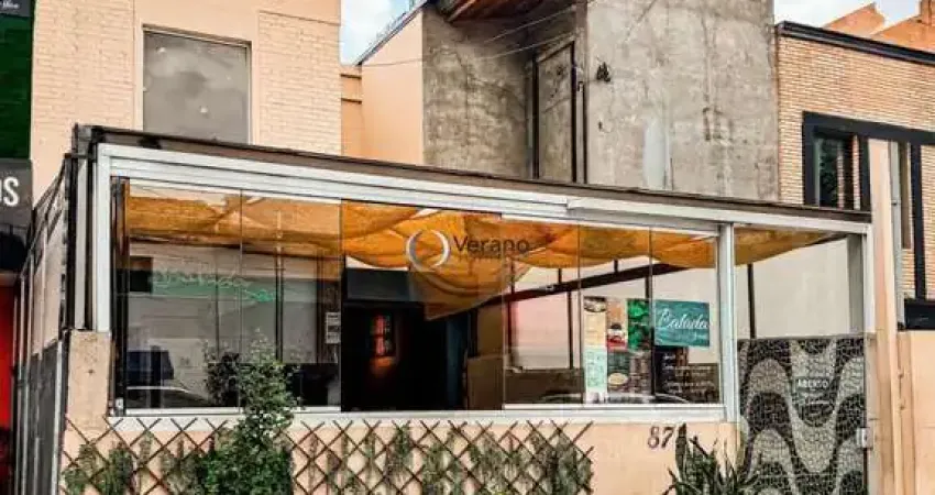 Casa comercial reformada na vila nova conceição com 220 m² à venda