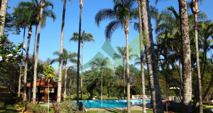 Fantástico Sítio à venda com 95.000m² em Atibaia