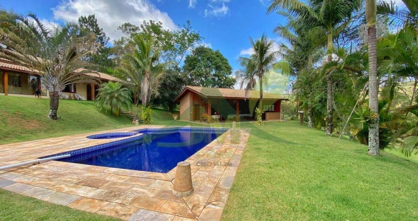 Oportunidade: lindo sítio com excelente topografia a venda em Atibaia