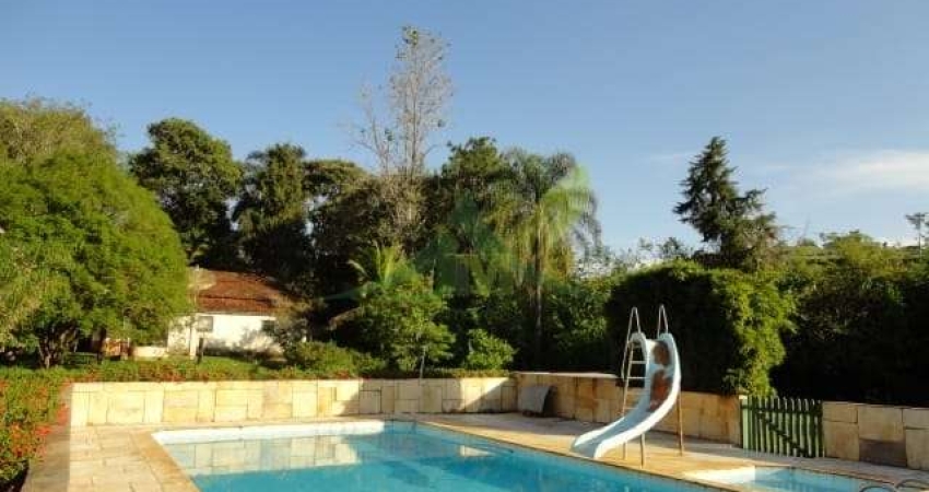 Sítio Sereno em Piracaia 35 Mil m² de Pura Natureza com Riacho e Cachoeira