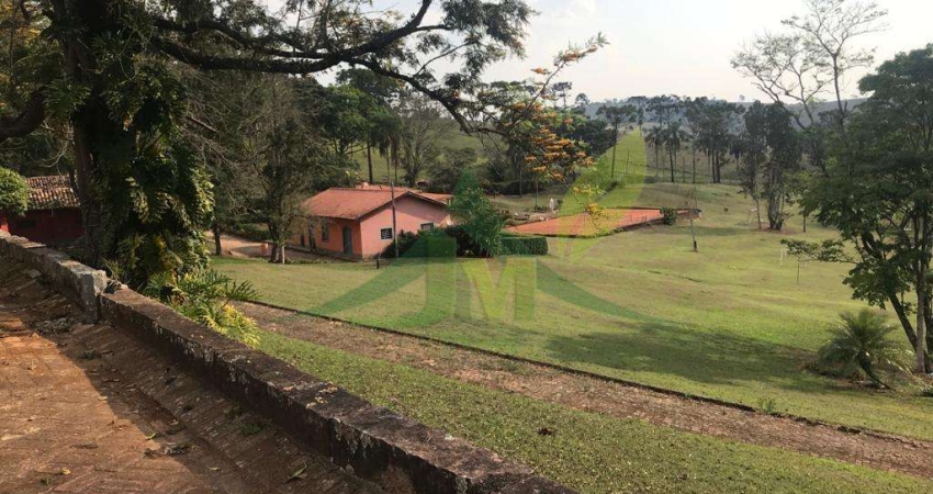 Fazenda Magnífica em Piracaia: Um Refúgio de Luxo em Meio à Natureza