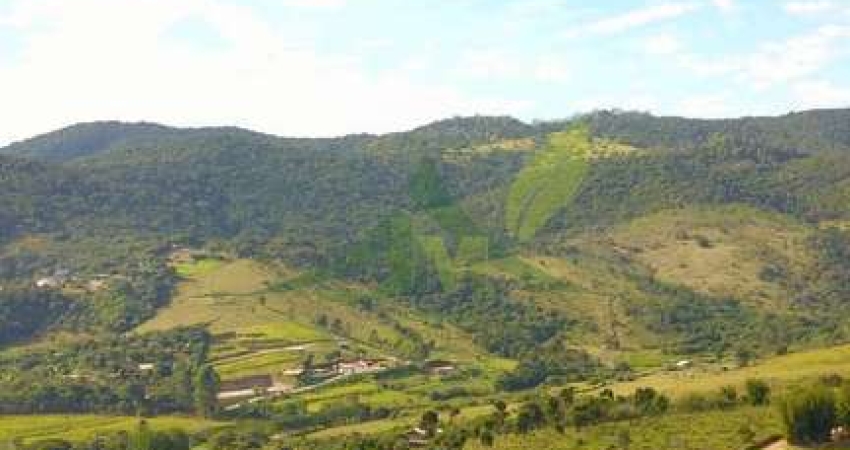 Oportunidade Única: Terreno com Vista Privilegiada da Pedra Grande Atibaia!