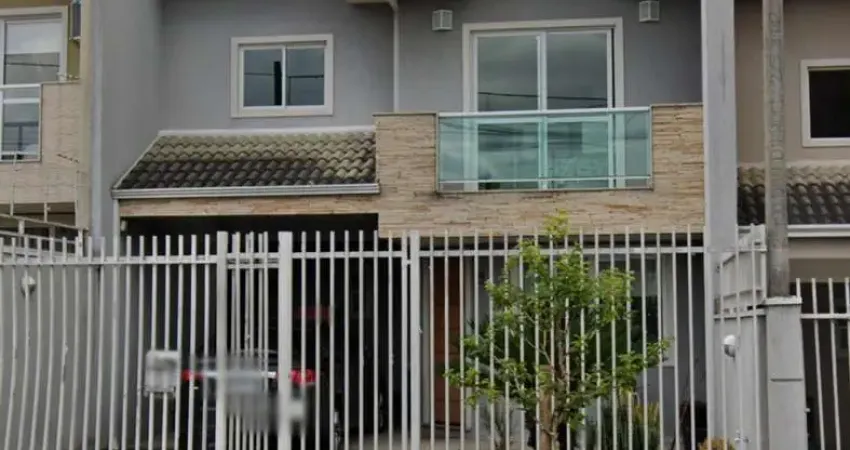Sobrado à venda em Curitiba, Bairro Alto, com 3 quartos, 120m²