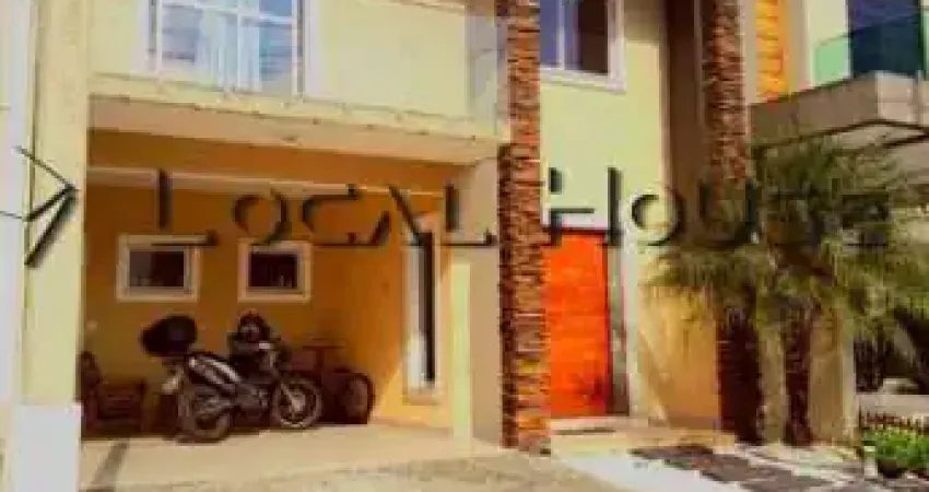 Casa com 3 quartos, 156m², à venda em Curitiba, Umbará
