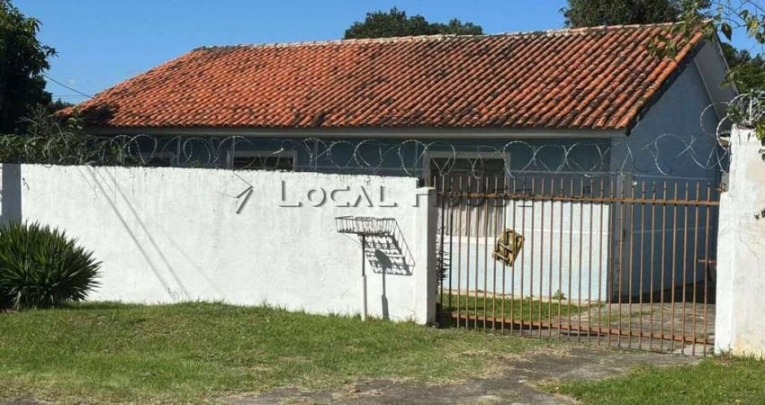 Casa à venda em Curitiba, Guabirotuba, com 3 quartos, 70m²