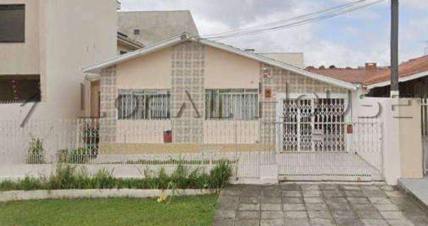 Sobrado à venda em Curitiba, Cajuru, com 2 quartos, 130m²