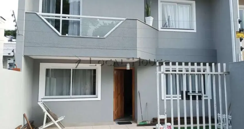 Sobrado à venda em Curitiba, Boqueirão, com 3 quartos, 120m²