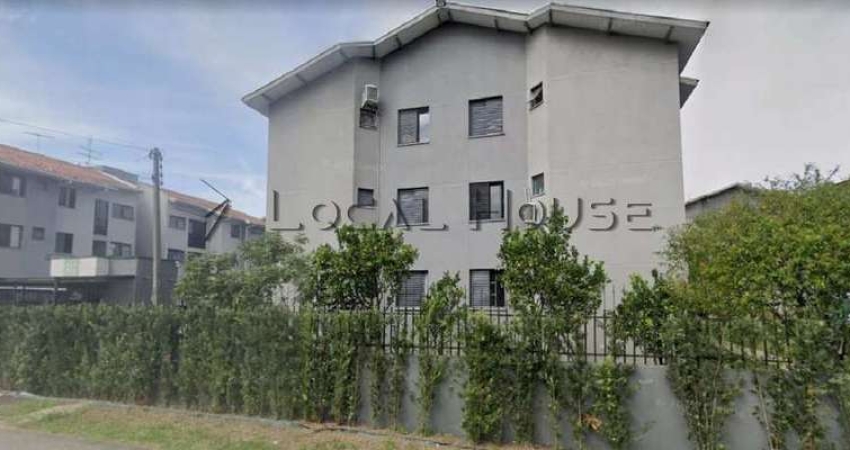 Apartamento Térreo com 3 Quartos e Suíte no Guabirotuba