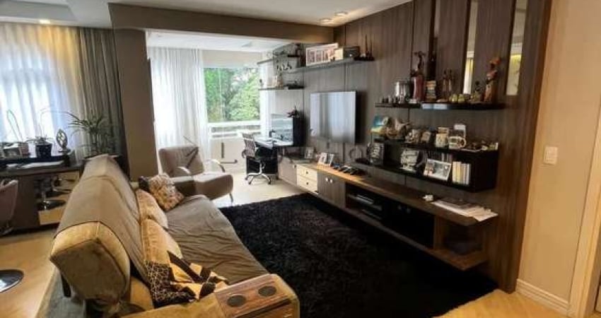Apartamento com 3 Quartos à Venda no Edifício Golden Hills – Ahú, Curitiba