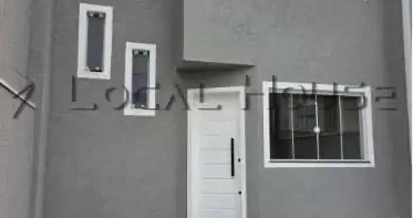 Sobrado à venda em Curitiba, Pinheirinho, com 3 quartos, 94m²