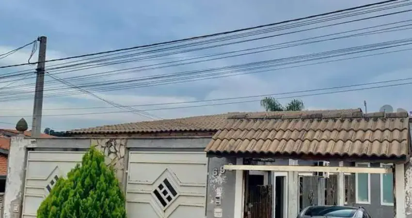 Casa para Venda em Jarinu, Estância Climatérica Ypê, 2 dormitórios, 2 suítes, 2 banheiros, 4 vagas