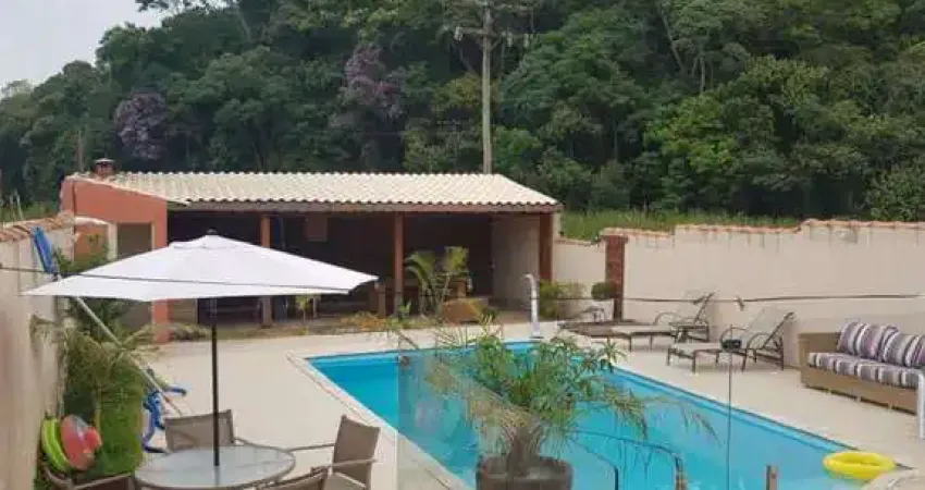 Chácara para Venda em Arujá, Lavorare Arujá, 4 dormitórios, 2 suítes, 3 banheiros, 4 vagas