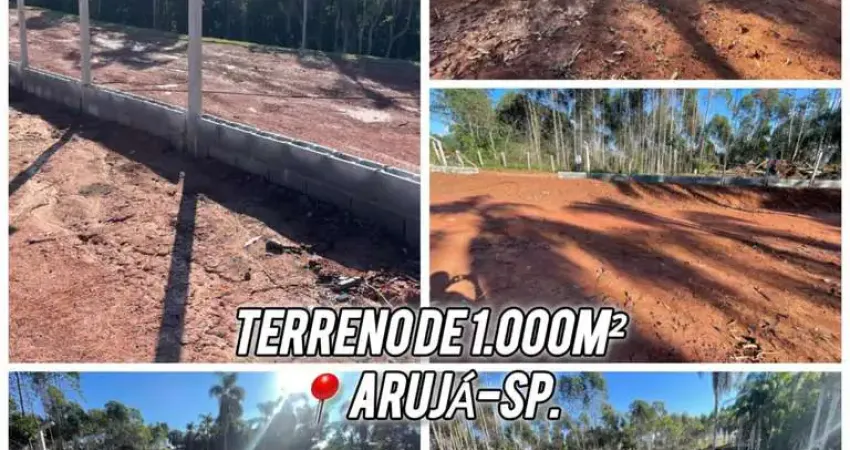 Terreno à venda na Chácara Bananal, Arujá 