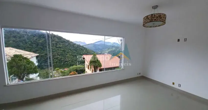 Casa 4 Quartos (1 Suíte) em Condomínio, Vale Feliz, Albquerque, Teresópolis, RJ