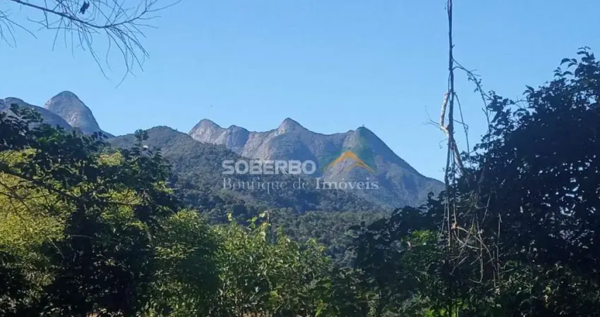 Vende-se Terreno com 84.000 m², Vargem Grande, Teresópolis