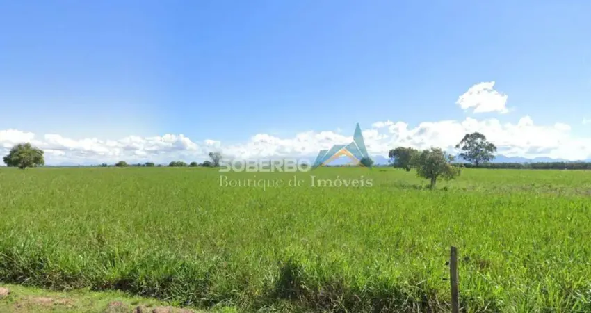 Fazenda para Gado c/ 156 Alqueires (756 ha), Campos - RJ