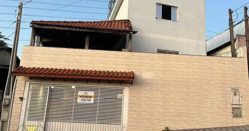 Sobrado com 3 dormitórios à venda, 162 m² por R$ 750.000,00 - Alto da Boa Vista - Mogi das Cruzes/SP
