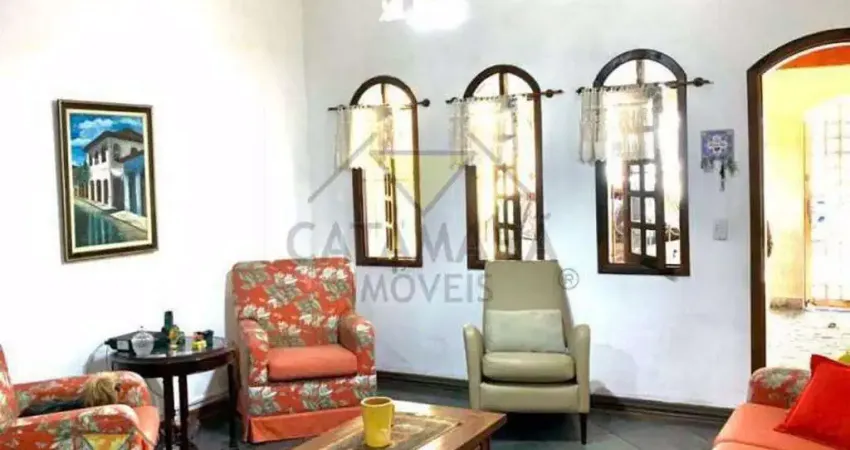 Casa com 2 dormitórios à venda, 140 m² por R$ 850.000,00 - Vila Vitória - Mogi das Cruzes/SP