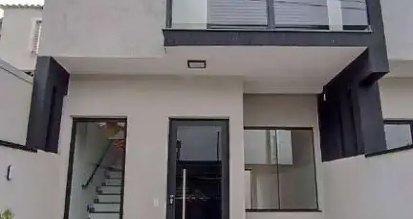 Casa com 3 dormitórios à venda, 98 m² por R$ 650.000,00 - Jardim São Pedro - Mogi das Cruzes/SP