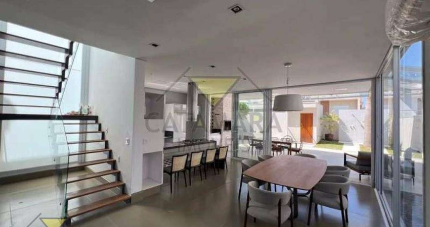 Casa com 3 dormitórios à venda, 280 m² por R$ 2.550.000,00 - Fazenda Rodeio - Mogi das Cruzes/SP