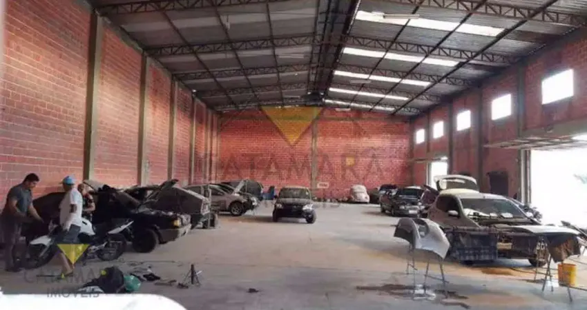 Galpão à venda, 700 m² por R$ 1.500.000,00 - Jundiapeba - Mogi das Cruzes/SA
