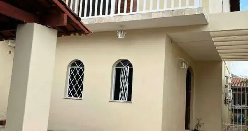 Casa com 3 dormitórios à venda, 155 m² por R$ 900.000,00 - Vila Lavínia - Mogi das Cruzes/SP