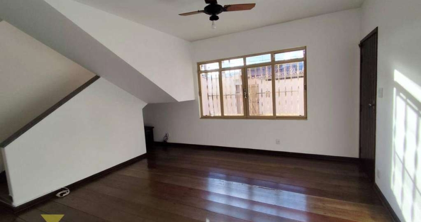 Sobrado com 3 dormitórios, 302 m² - venda por R$ 900.000,00 ou aluguel por R$ 4.000,00/mês - Vila Industrial - Mogi das Cruzes/SP