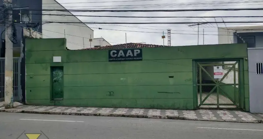 Casa com 1 dormitório à venda, 342 m² por R$ 1.200.000,00 - Centro - Mogi das Cruzes/SP