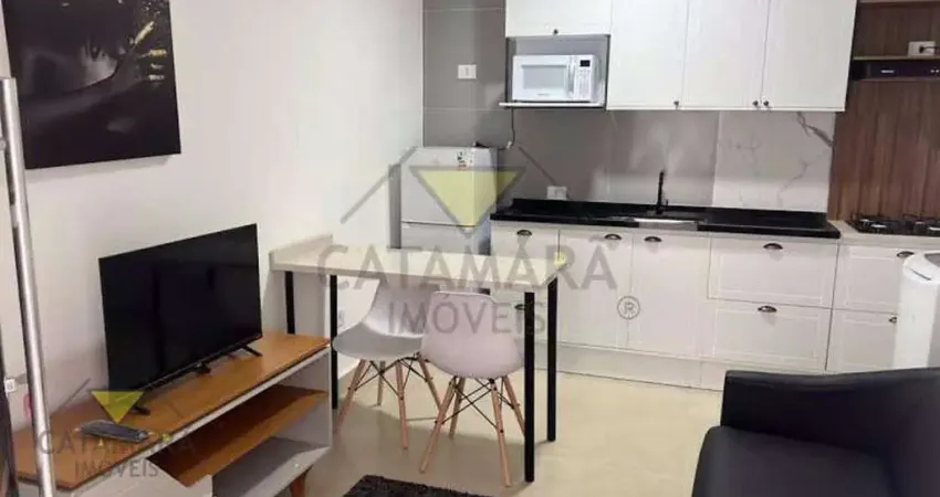 Casa com 1 dormitório para alugar, 25 m² por R$ 1.825,00 - Centro - Mogi das Cruzes/SP