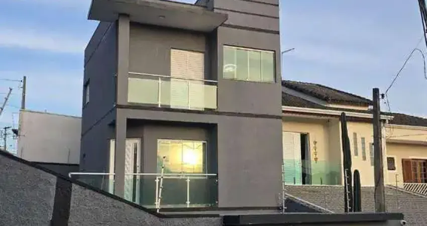 Sobrado com 3 dormitórios à venda, 145 m² por R$ 650.000,00 - Vila São Sebastião - Mogi das Cruzes/SP