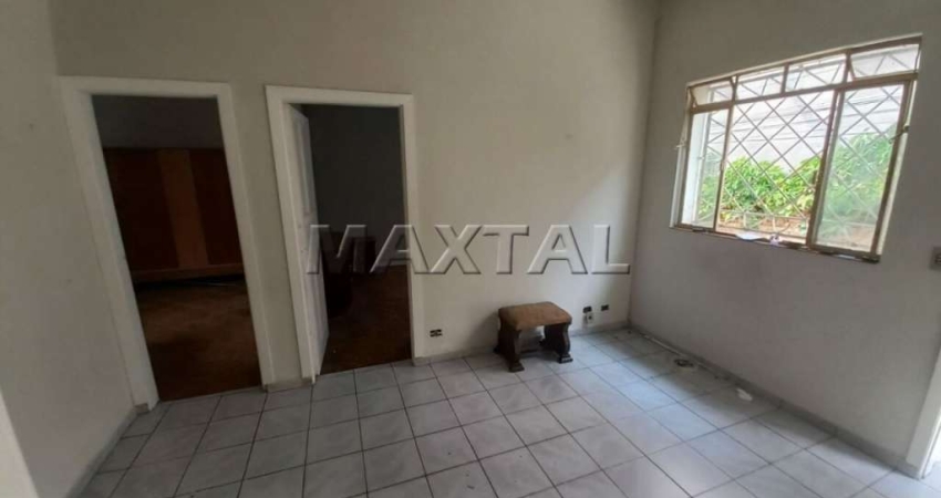 Casa em vila acolhedora na região de Santana com 2 dormitórios, sala, 1 vaga