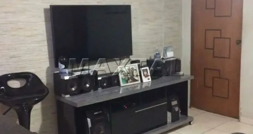Casa na Zona Norte,  no Bairro Lauzane Paulista, sendo 2 Dormitórios, 1 Vaga Coberta, com 198m².