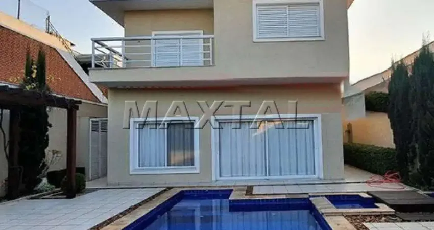 Sobrado à venda no Jardim São Bento, de 545 m². Com 4 suítes, 9 banheiros e 7 vagas.