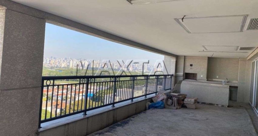 Apartamento de 296 m², 4 suítes, 2 salas, 6 banheiros e  5 vagas, em Santana.