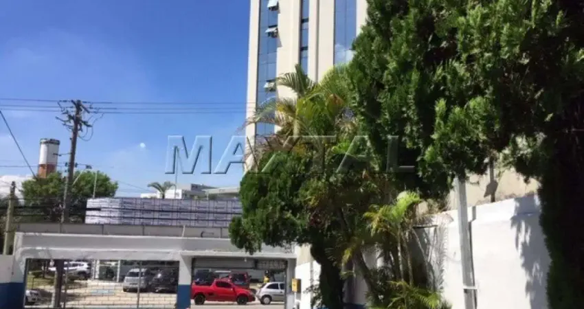 Terreno com 379 m², 10,70 x 45,80 , 15 vagas , 1 banheiro , na rua marambaia em santana