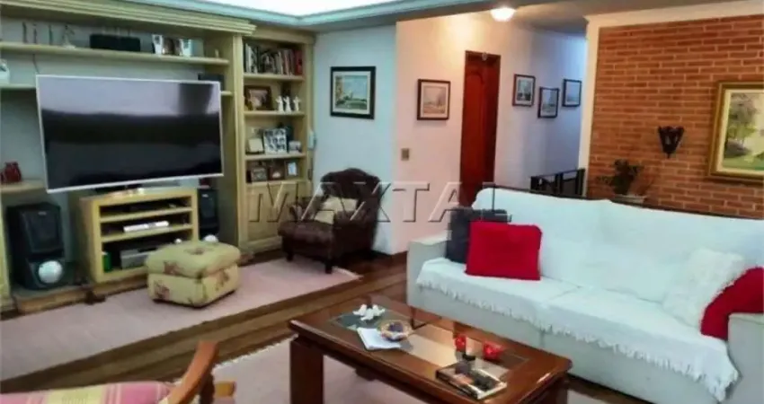 Casa em condomínio fechado, 4 dormitórios, 4 suítes, 6 banheiros e 8 vagas, em santana.