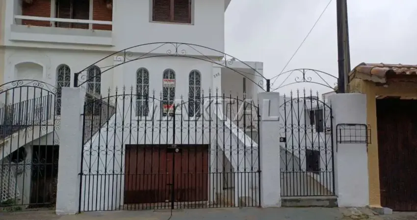 Sobrado com 250 mtrs2 na região  do Horto com 3 dormitórios e 4 vagas-  Vila Rosa