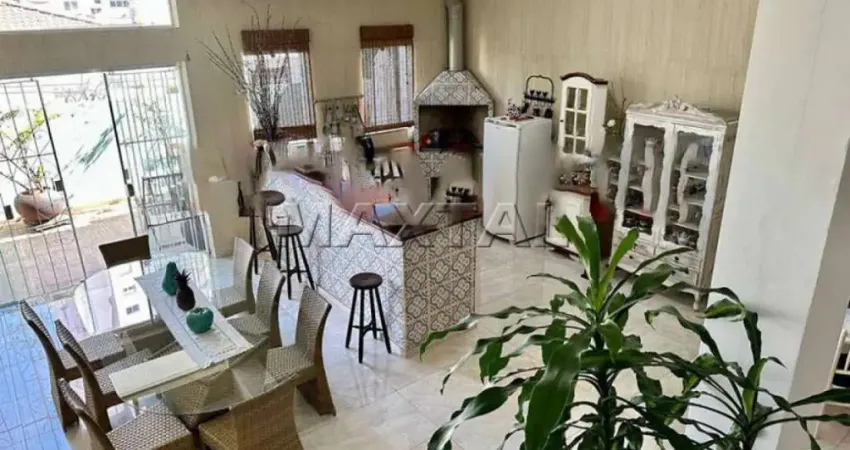 Casa de Condomínio, 3 suítes, 4 banheiros e 6 vagas, no bairro de  Santana.