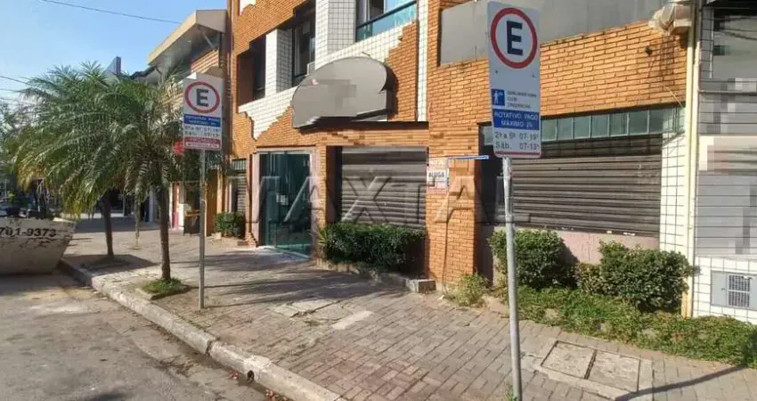 Loja Comercial em Santana, na Rua Doutor Cesar, de 150m² e 2 banheiros.