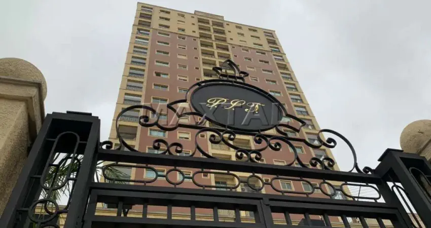 Apartamento à venda, de 76m² com varanda gourmet, 2 dormitórios, 3 banheiros e 2 vagas.