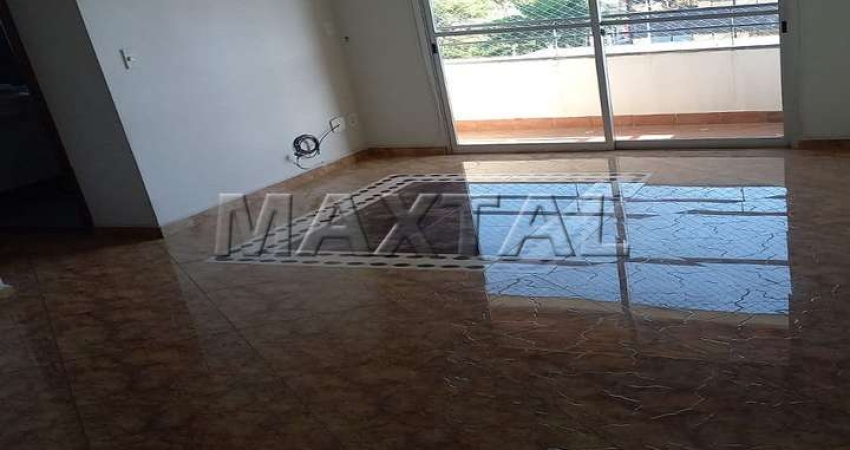 Apartamento à venda com 70m² no Lauzane, 2 dormitórios, 1 vaga, sala com varanda, 2 banheiros.