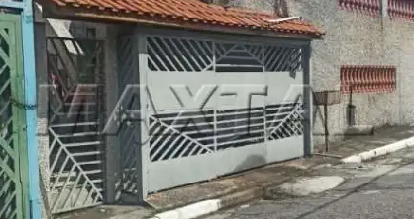 Sobrado à venda  com 2 casas na Casa Verde, uma de 3 dormitórios e outra de 2 dormitórios.