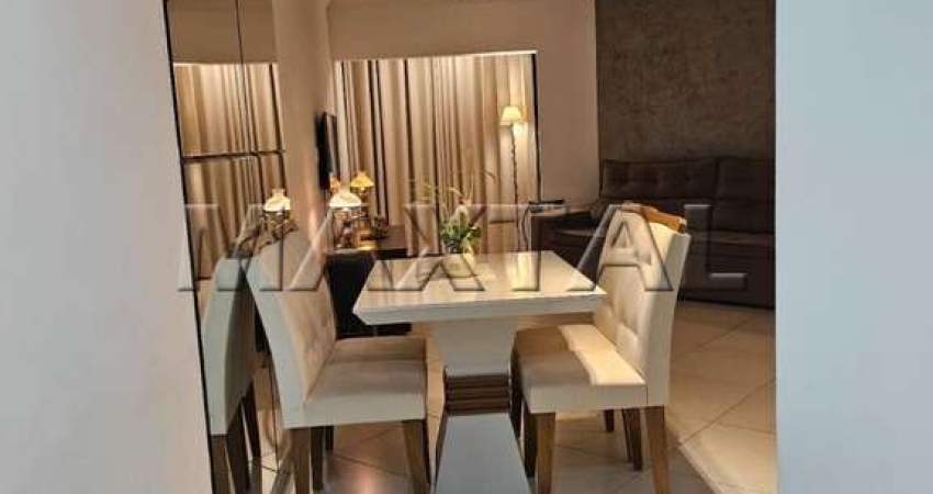 Apartamento com 106 m², 3 dormitórios, 1 suíte, sala com sacada, 2 vagas;